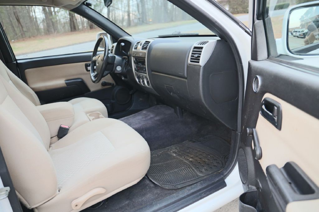 2009 GMC Canyon Image 15