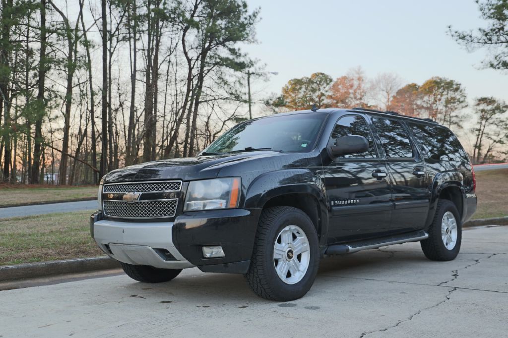 2008 Chevrolet Suburban Image 1