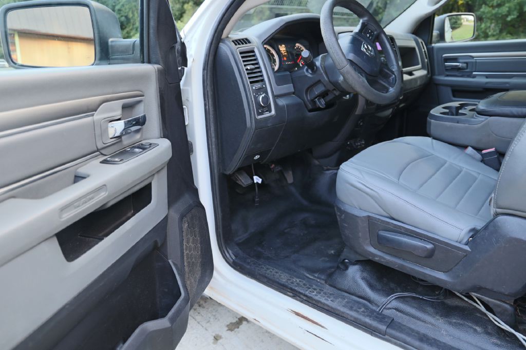 2013 RAM 1500 Image 10