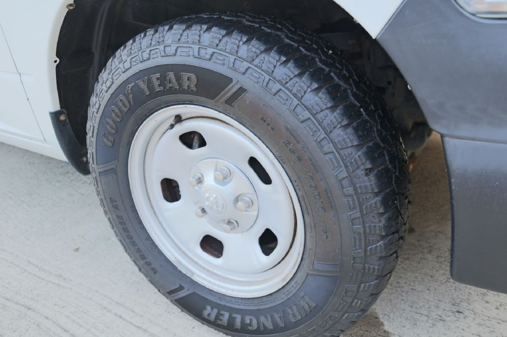 2013 RAM 1500 Image 18