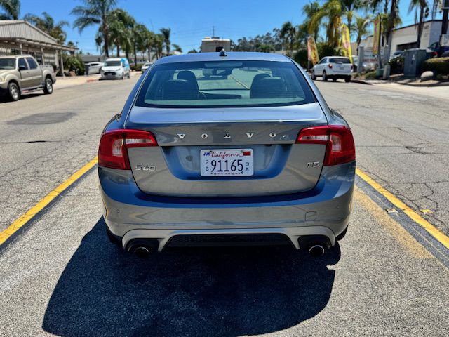2017 Volvo S60 Image 4