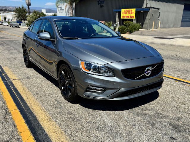 2017 Volvo S60 Image 7