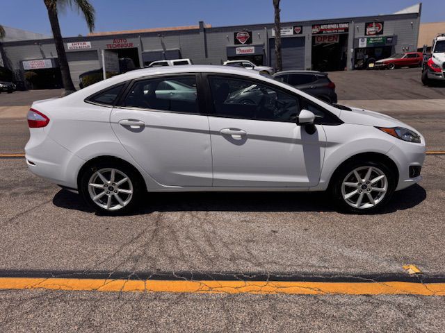 2019 Ford Fiesta Image 3
