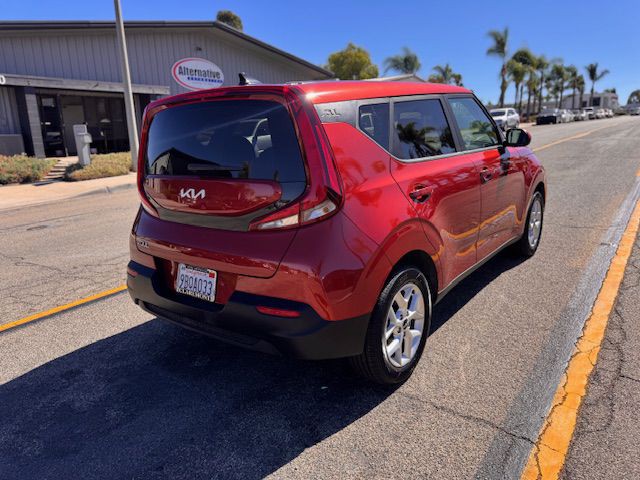 2022 Kia Soul Image 5