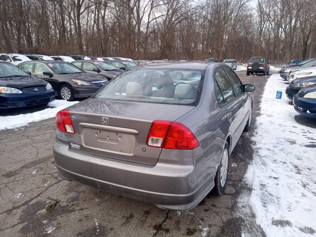 2005 Honda Civic Image 2