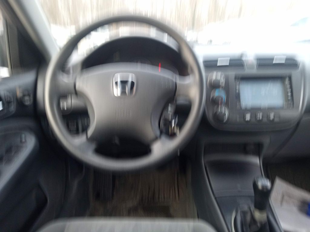 2005 Honda Civic Image 9