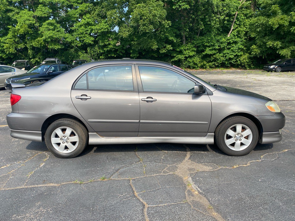 2003 Toyota Corolla Image 4