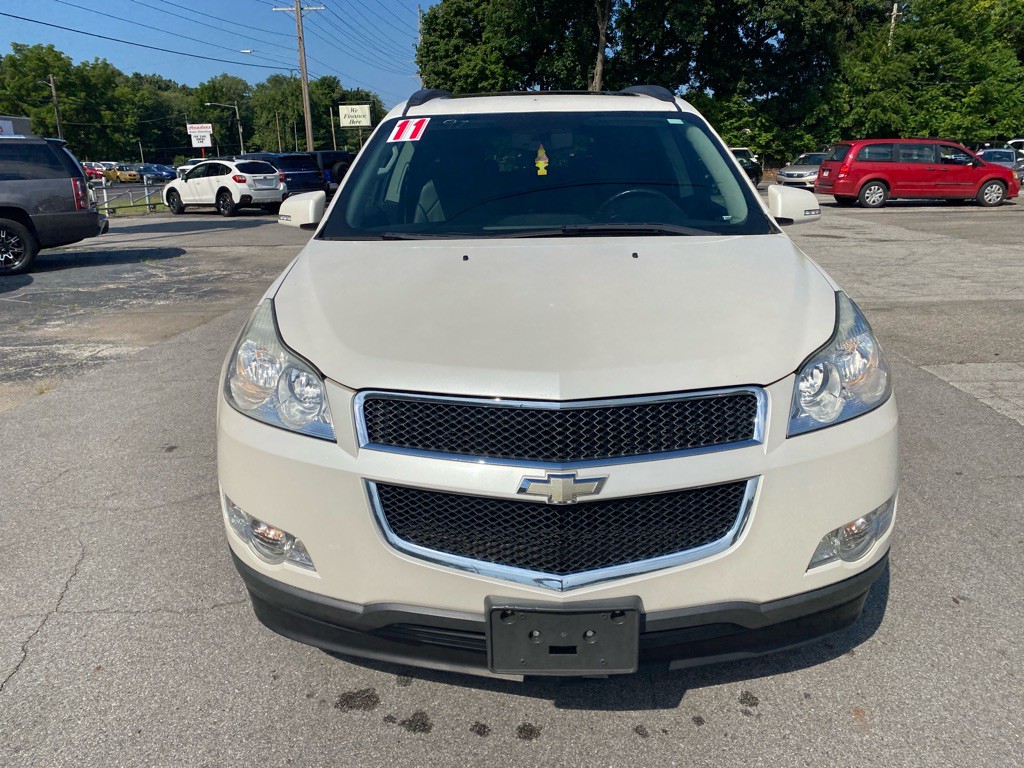 2011 Chevrolet Traverse Image 6