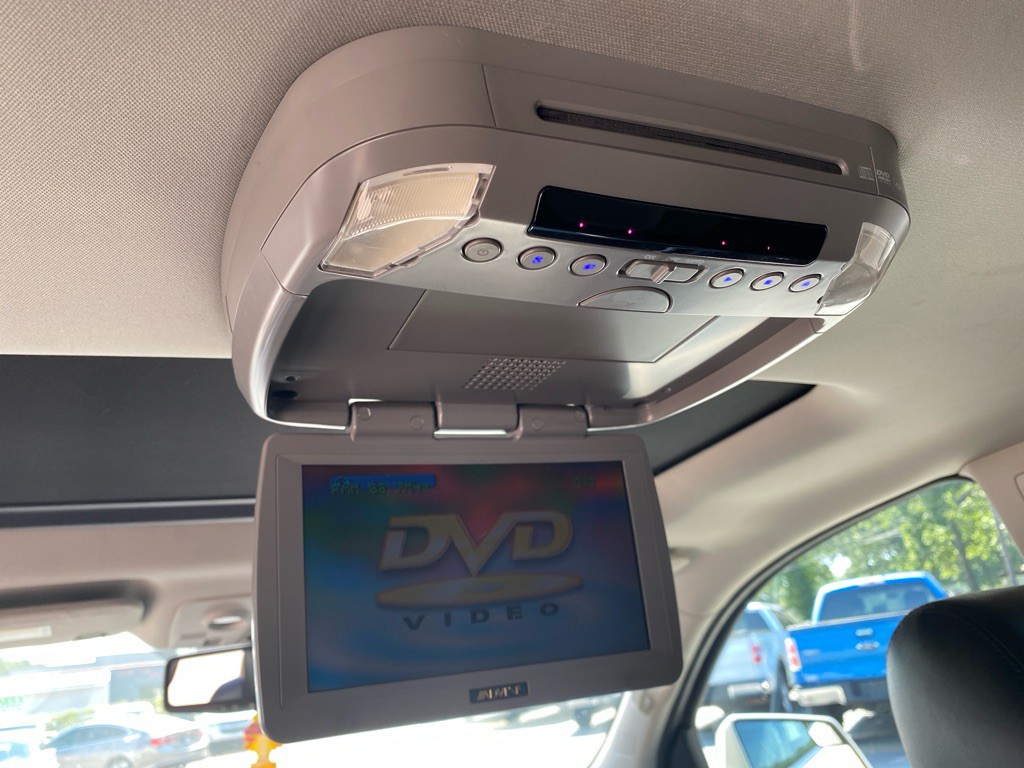 2011 Chevrolet Traverse Image 11