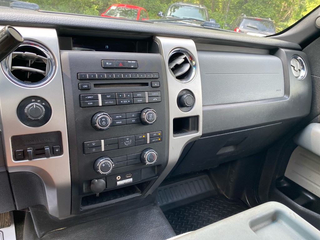 2014 Ford F-150 Image 10