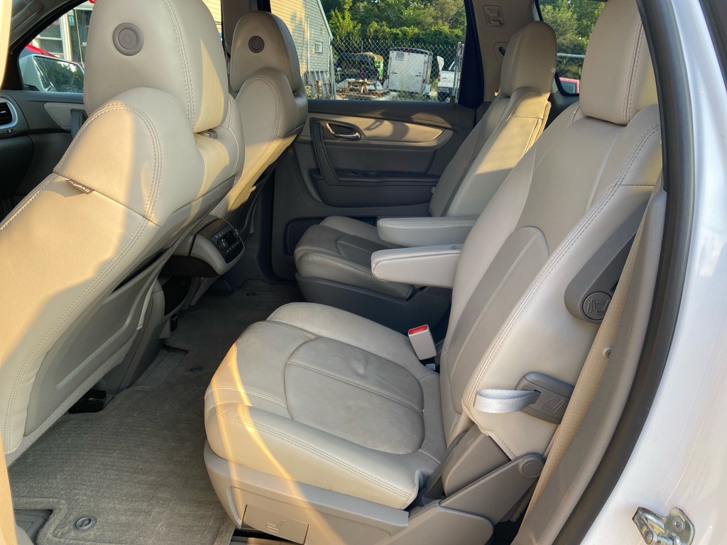 2016 Chevrolet Traverse Image 9