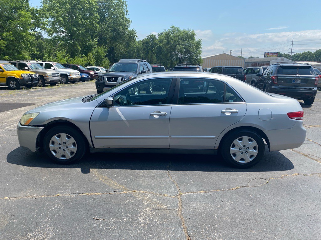 2004 Honda Accord Image 2