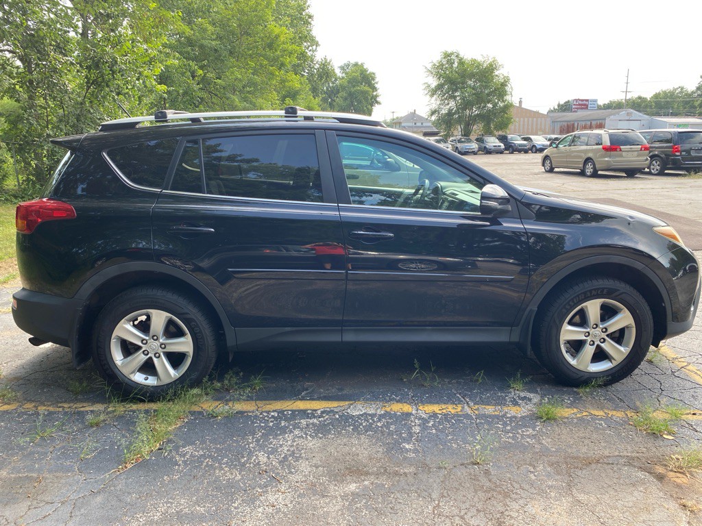 2013 Toyota Rav4 Image 4