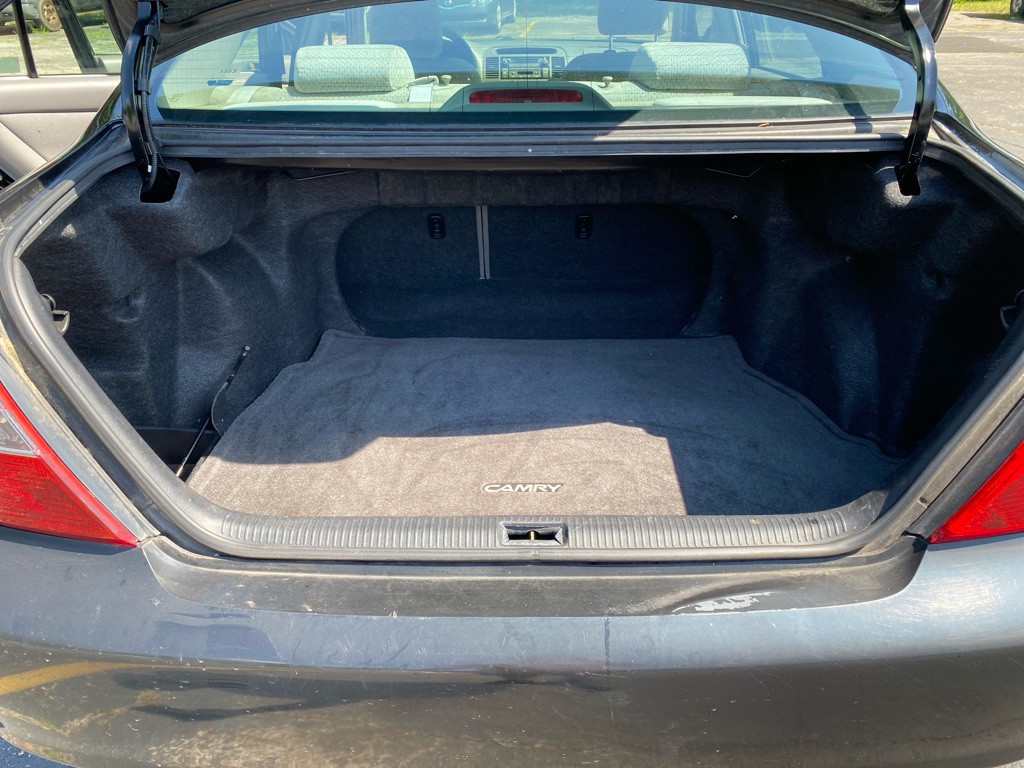 2003 Toyota Camry Image 10