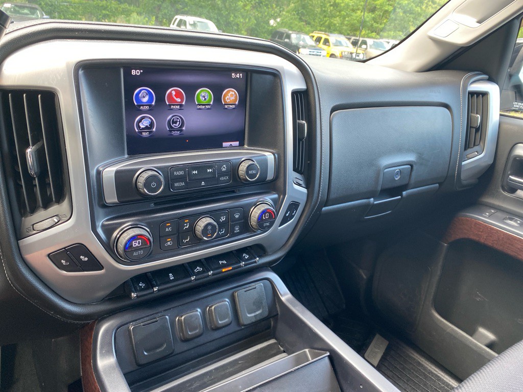 2015 GMC Sierra Image 11