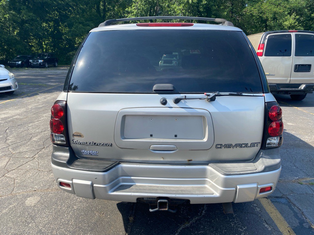 2004 Chevrolet Trailblazer Image 3