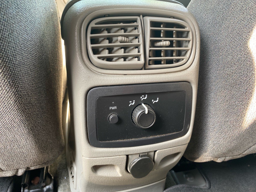 2004 Chevrolet Trailblazer Image 10