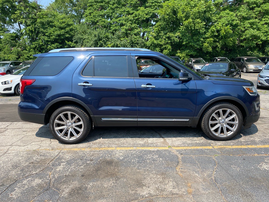 2016 Ford Explorer Image 4