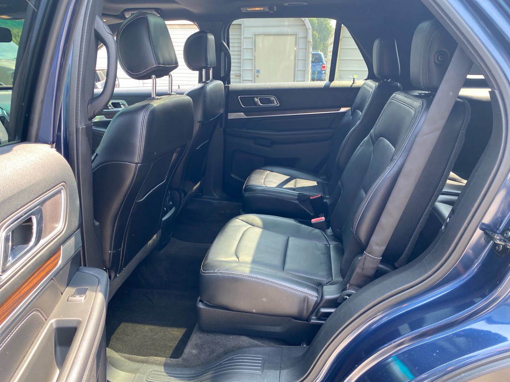 2016 Ford Explorer Image 10