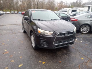 Image for 2014 Mitsubishi Outlander ES ID: 6680994