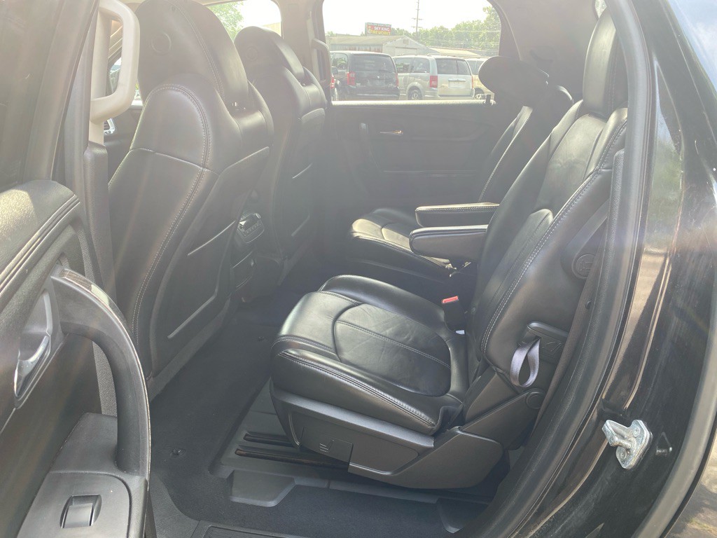 2013 GMC Acadia Image 9