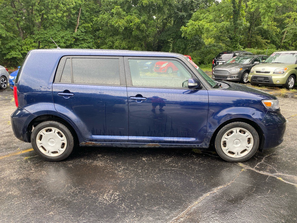 2008 Scion xB Image 4