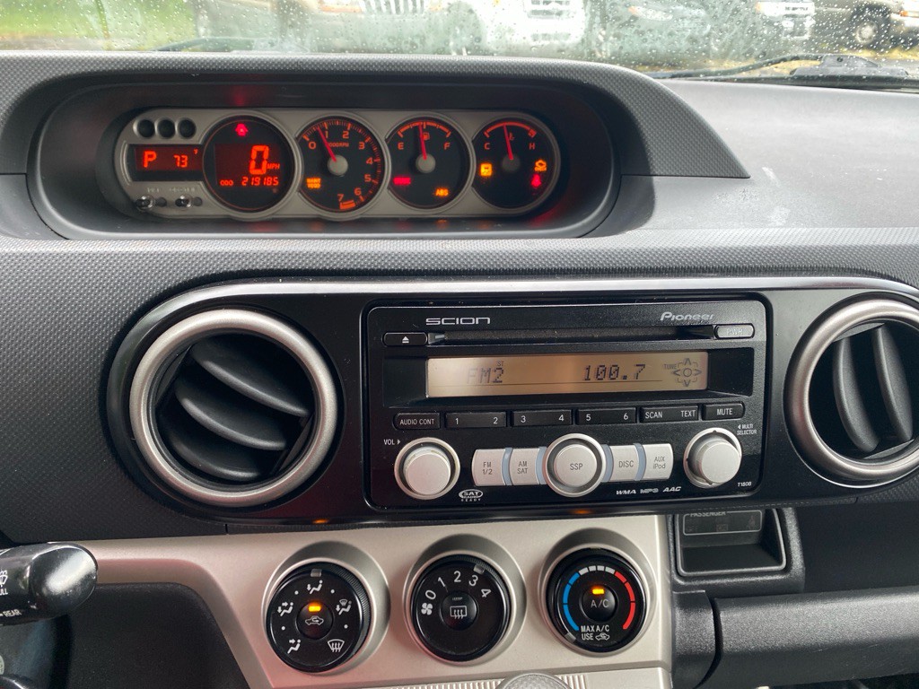 2008 Scion xB Image 10