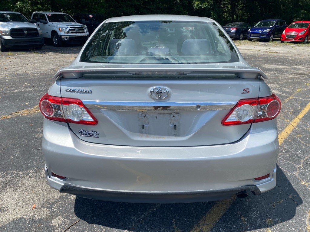2012 Toyota Corolla Image 3