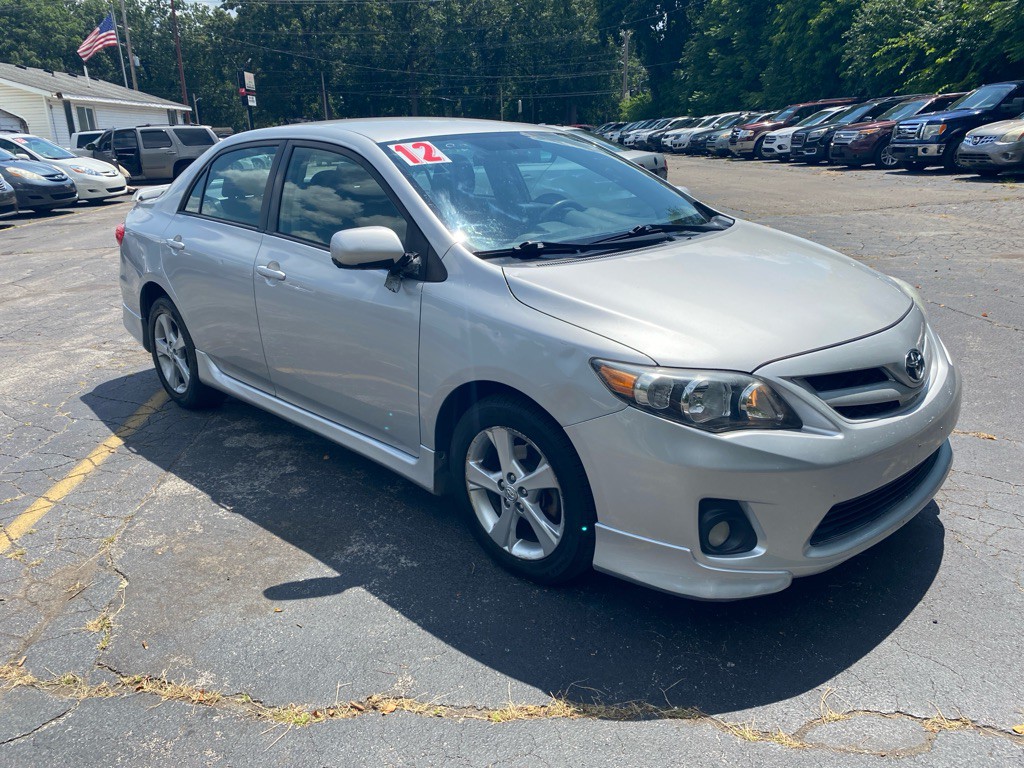 2012 Toyota Corolla Image 5