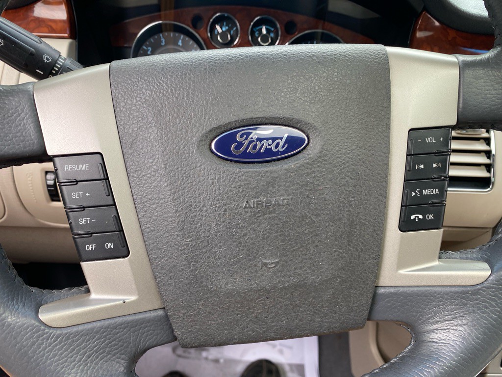 2009 Ford Flex Image 18