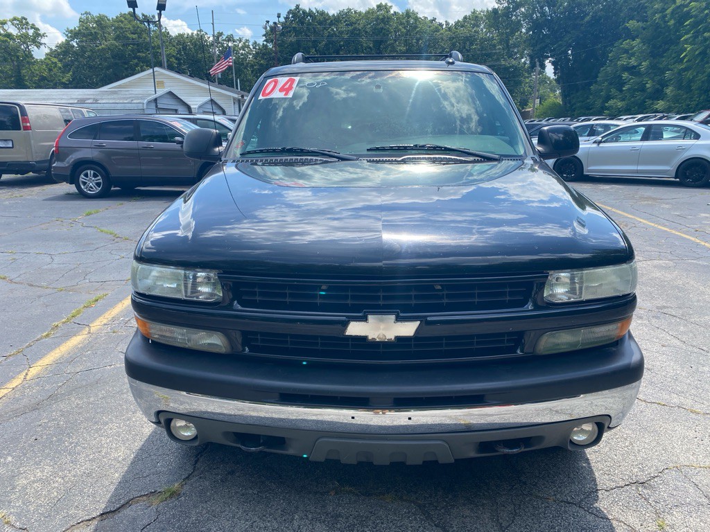 2004 Chevrolet Tahoe Image 6