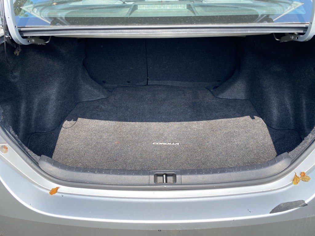 2017 Toyota Corolla Image 10