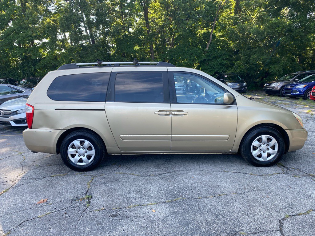 2006 Kia Sedona Image 4