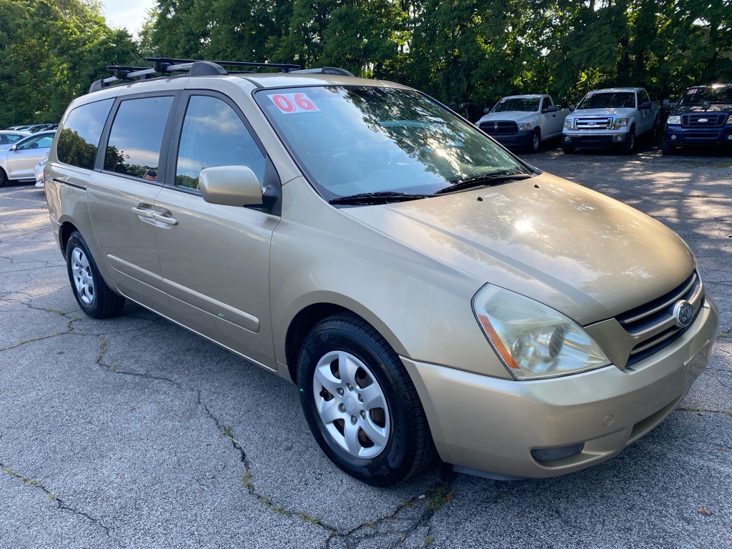 2006 Kia Sedona Image 5