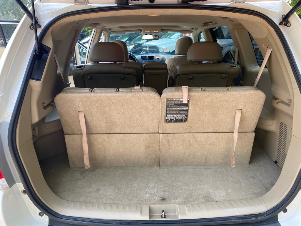 2011 Toyota Highlander Image 11