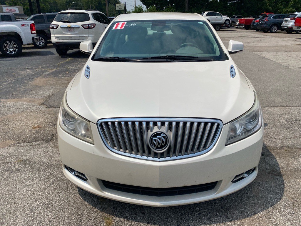 2011 Buick Lacrosse Image 6