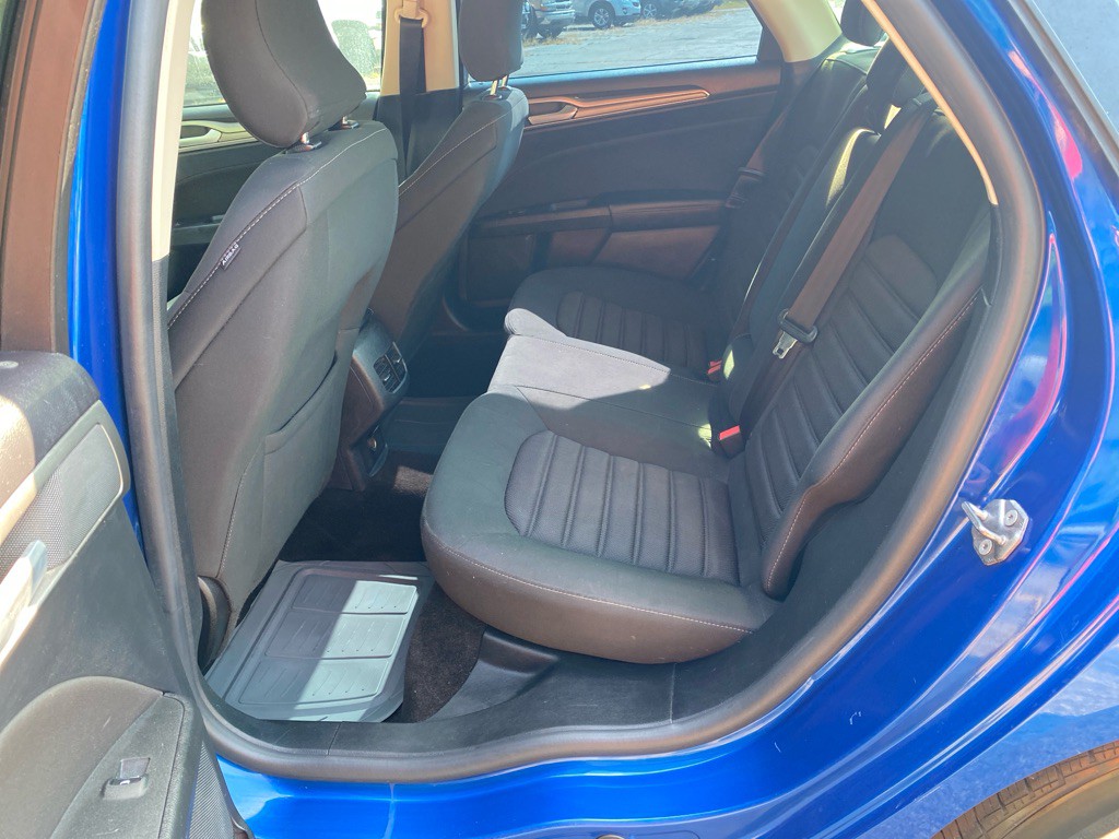 2018 Ford Fusion Image 9