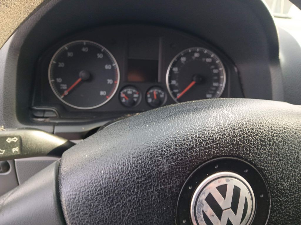 2009 Volkswagen Jetta Image 16