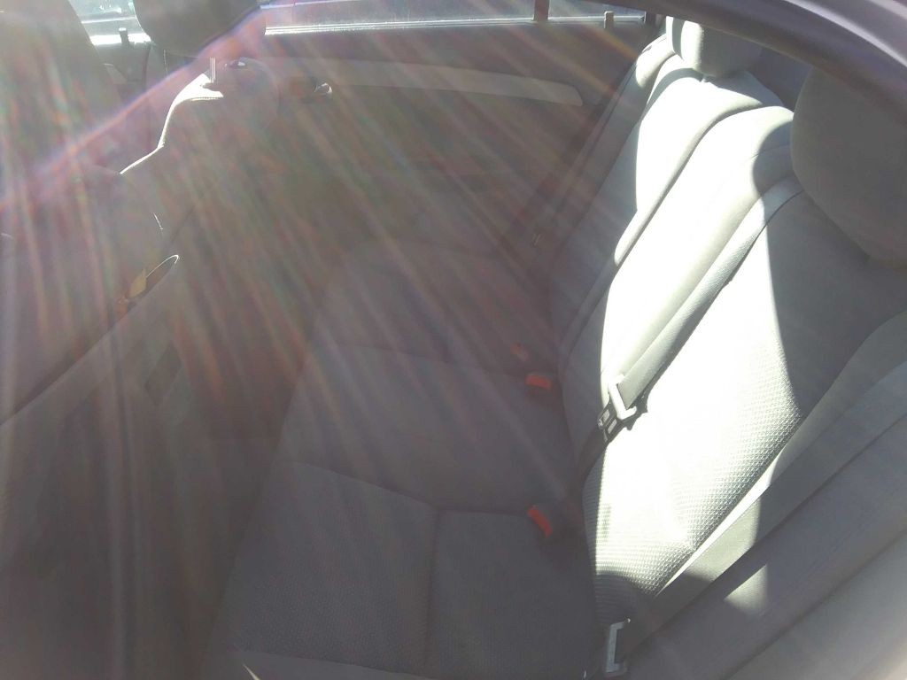 2012 Chevrolet Malibu Image 13