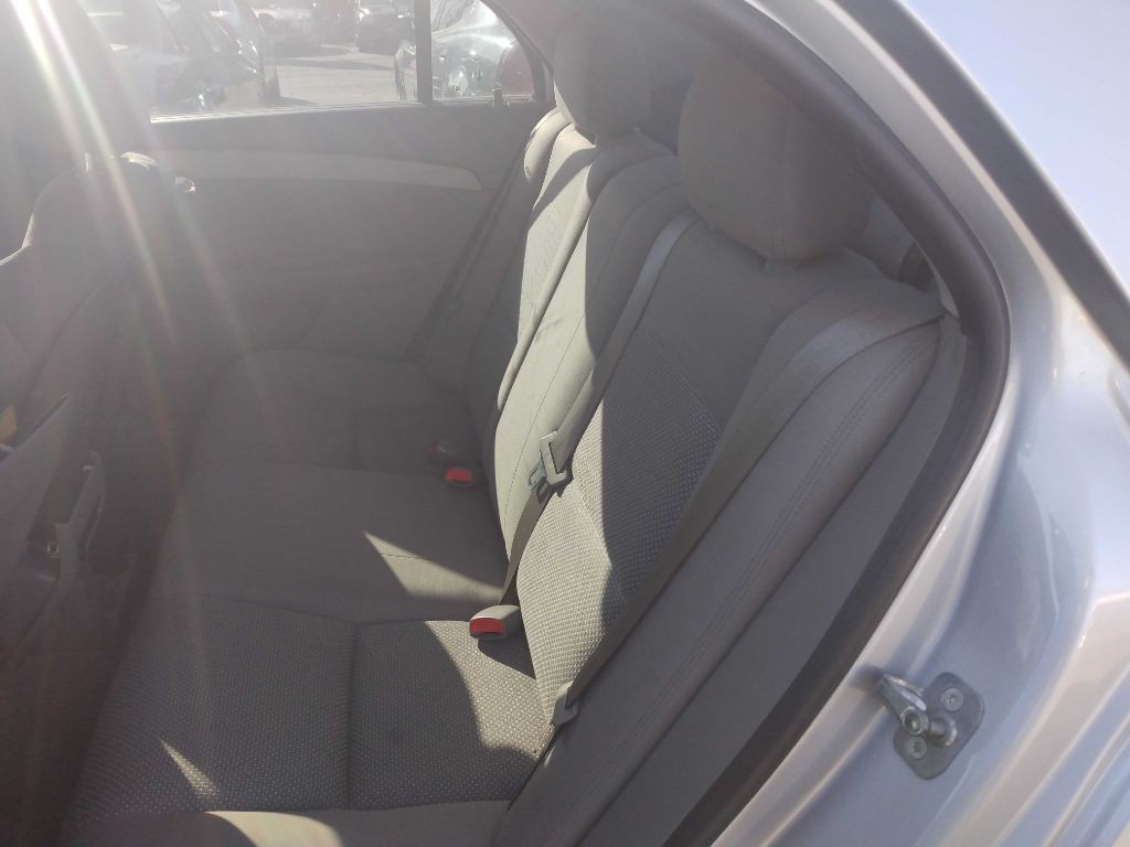 2012 Chevrolet Malibu Image 23