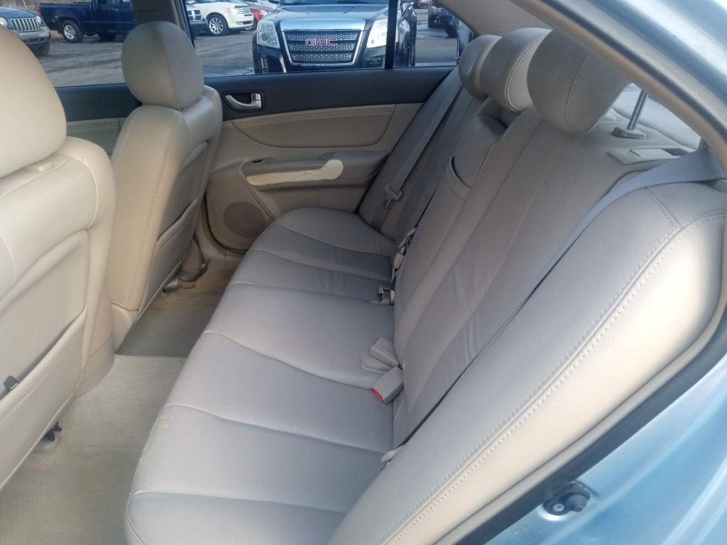 2008 Hyundai Sonata Image 10