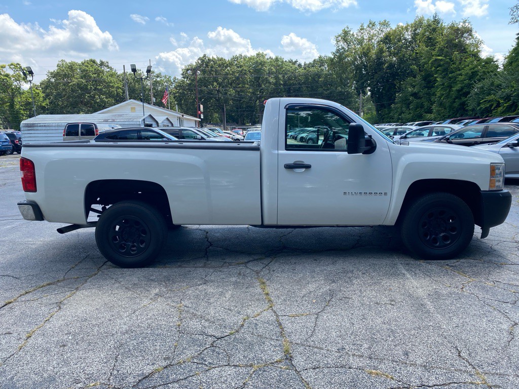 2007 Chevrolet Silverado 1500 Image 4