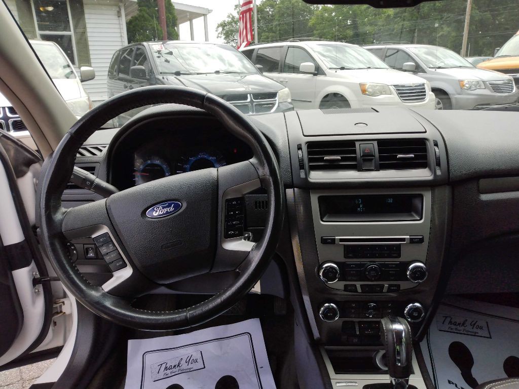 2012 Ford Fusion Image 11