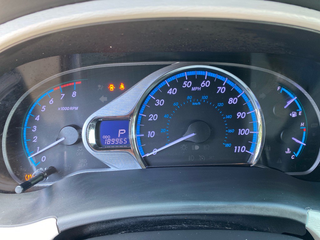 2011 Toyota Sienna Image 17