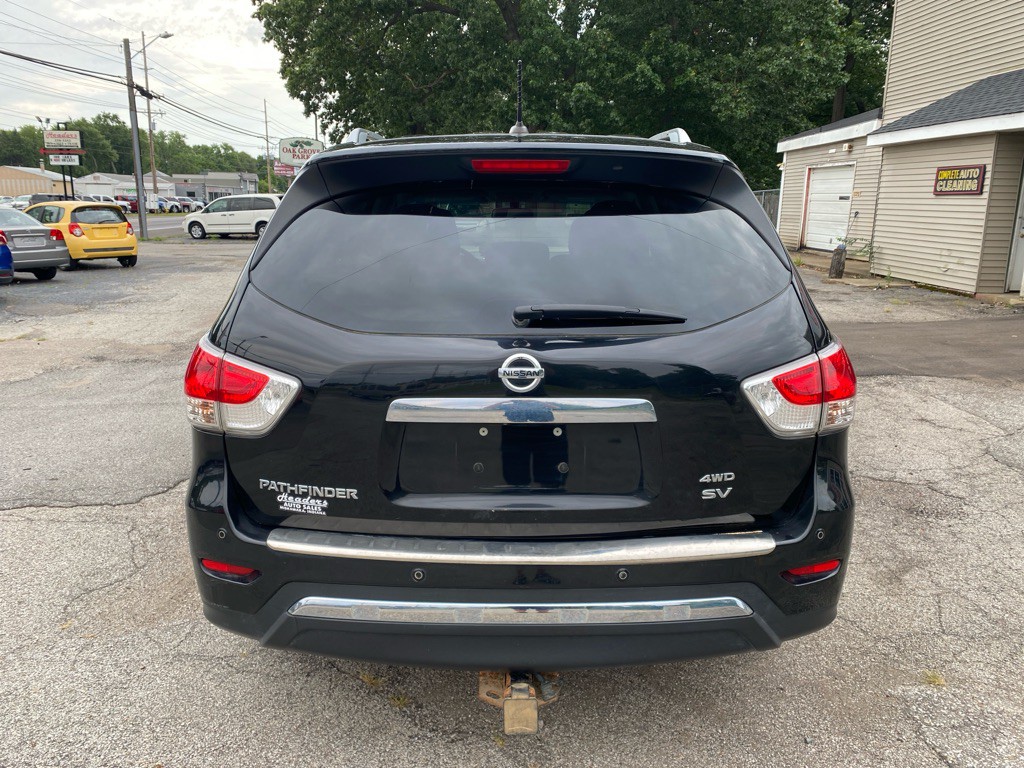 2016 Nissan Pathfinder Image 3