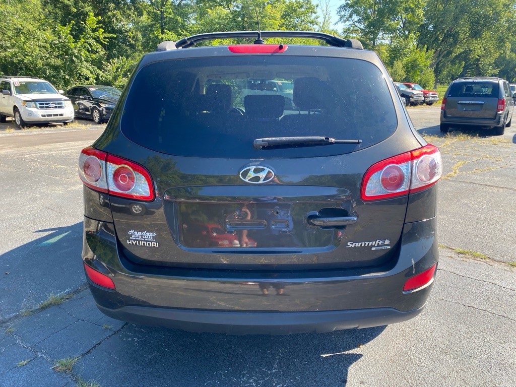2011 Hyundai Santa Fe Image 3