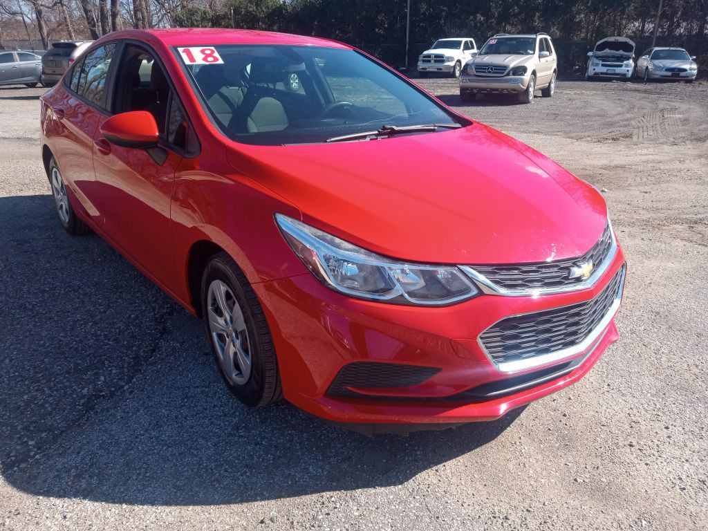 2018 Chevrolet Cruze Image 3