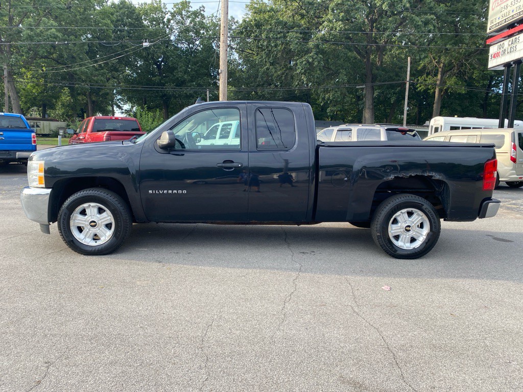 2012 Chevrolet Silverado 1500 Image 2