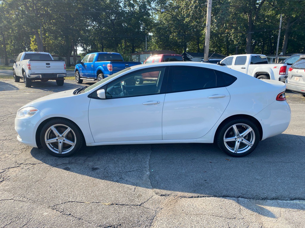 2013 Dodge Dart Image 2