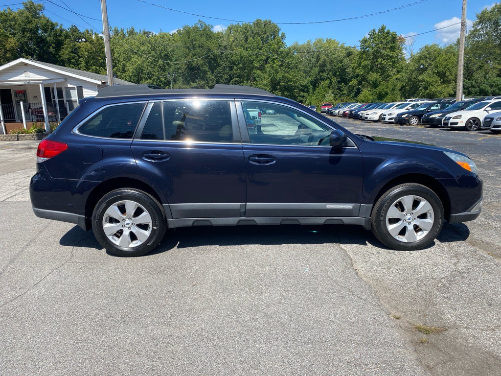 2012 Subaru Outback Image 4